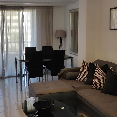 Parque Santiago 2 - Playa De Americas Tenerife أرونا